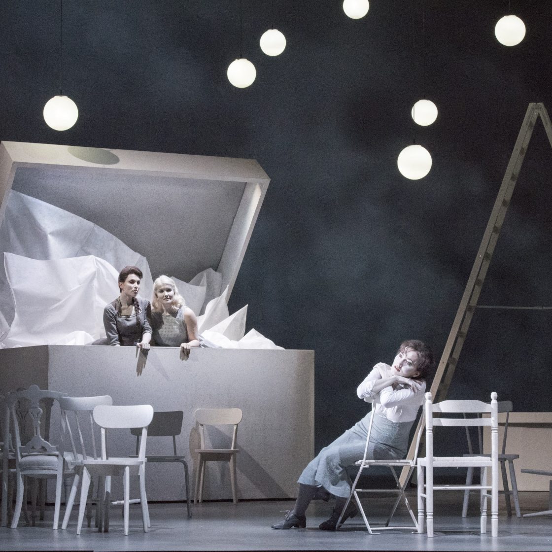 Watch Béatrice et Bénédict on demand