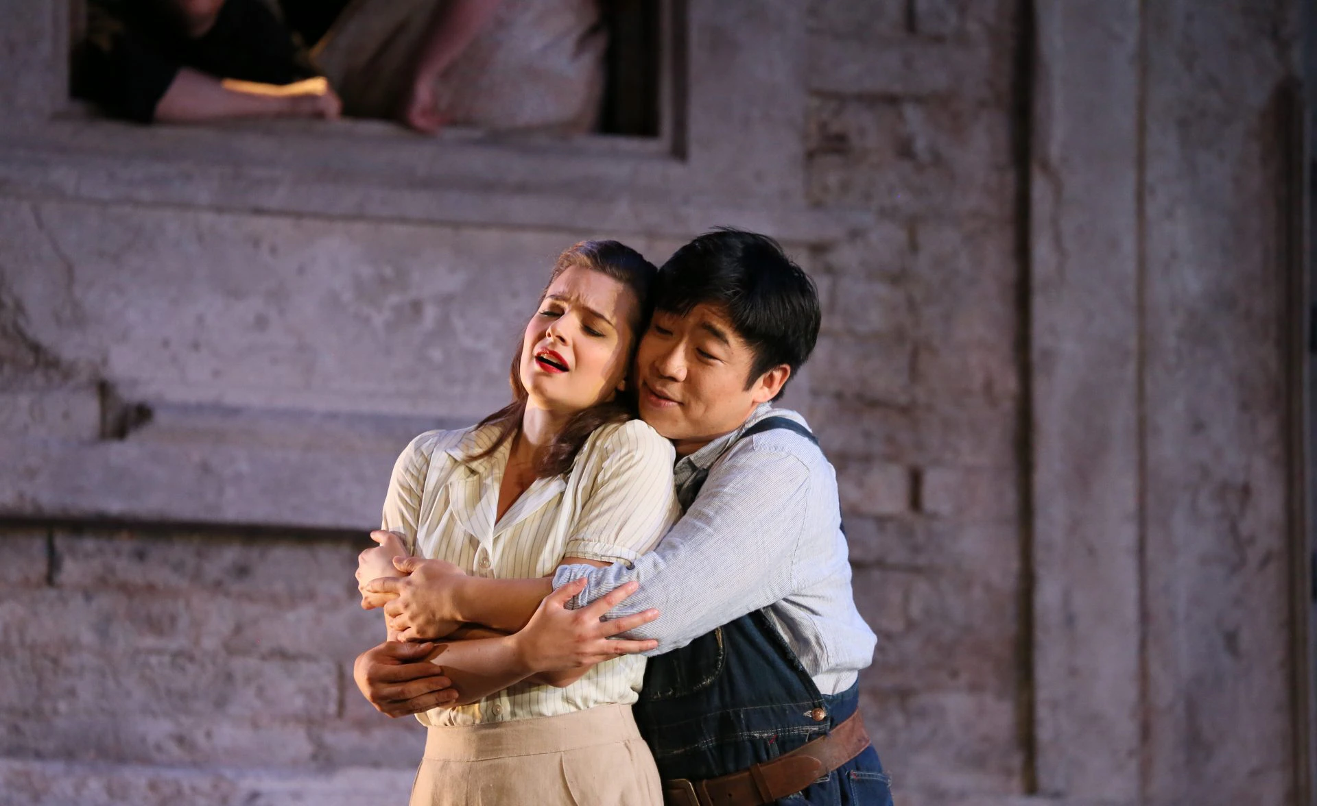 Sehoon Moon and Benedetta Torre as Nemerino and Adina in the Tour 2019 production of L'elisir d'amore