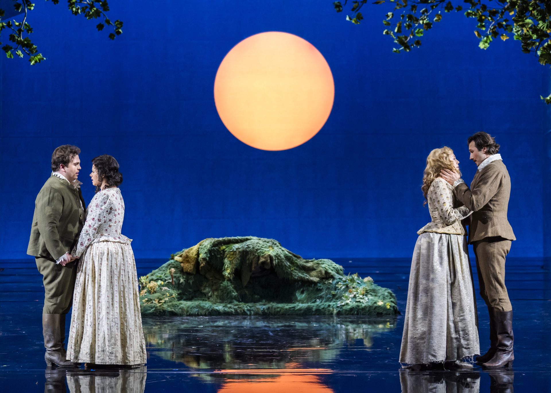 Celebrating 100 performances of A Midsummer Night's Dream